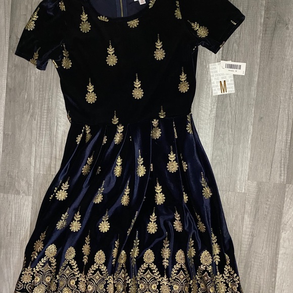 lularoe elegant amelia dress LuLaRoe Amelia Colorblock Dress XL Black/Gold main image 0